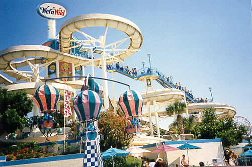 Wet 'n Wild Orlando - Loads of fun water slides in International Drive