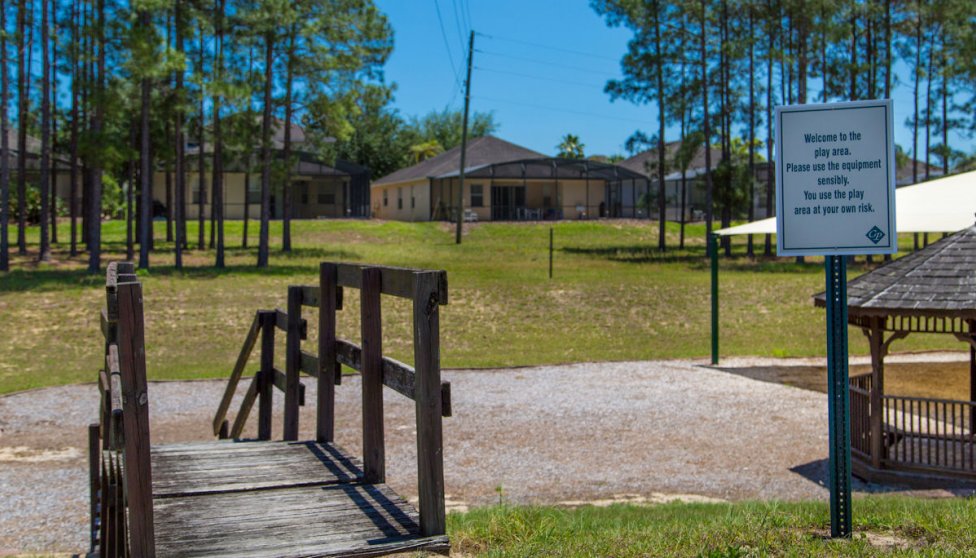 Access to childrens play area