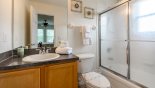 Villa rentals in Orlando, check out the Master 2 ensuite bathroom with bath and shower over