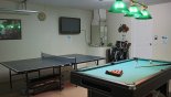 Games room - Golf Clubs, Table Tennis and Pool - www.iwantavilla.com is your first choice of Villa rentals in Orlando direct with owner