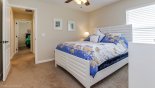 Bedroom 3 with queen sized bed - www.iwantavilla.com is your first choice of Villa rentals in Orlando direct with owner