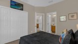 Villa rentals in Orlando, check out the Winnie the Pooh twin bedroom