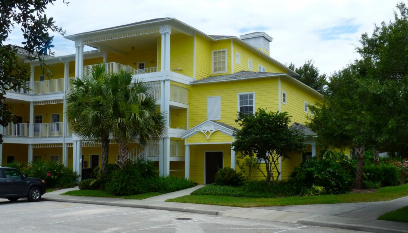 Grand Bahama 1 Rent a Luxury Condo on Bahama Bay Resort, Davenport