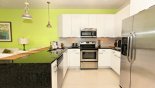Fully fitted quality kitchen - www.iwantavilla.com is your first choice of Townhouse rentals in Orlando direct with owner