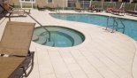 Commumal swimming pool & spa - www.iwantavilla.com is the best in Orlando vacation Townhouse rentals