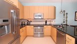 Fully fitted kitchen with quality appliances - www.iwantavilla.com is your first choice of Townhouse rentals in Orlando direct with owner