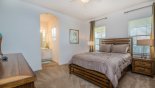 Villa rentals near Disney direct with owner, check out the Bedroom 2 with queen sized bed and access to Jack & Jill bathroom