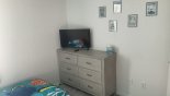 Villa rentals near Disney direct with owner, check out the Nemo room with smart tv.
