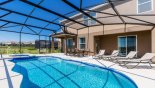 Pool deck with 4 sun loungers with this Orlando Villa for rent direct from owner