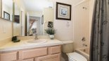 Orlando Villa for rent direct from owner, check out the Ensuite bathroom #4 with bath & shower over