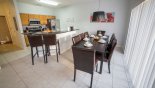 Kitchen & dining area - www.iwantavilla.com is your first choice of Townhouse rentals in Orlando direct with owner