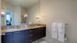 Townhouse rentals in Orlando, check out the Master ensuite bathroom with walk-in shower, his & hers sinks & WC
