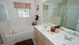 Master 1 ensuite bathroom - www.iwantavilla.com is the best in Orlando vacation Villa rentals