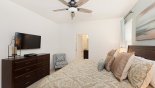 Orlando Villa for rent direct from owner, check out the Master bedroom #1 with wall mounted LCD cable TV