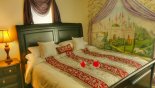 Villa rentals near Disney direct with owner, check out the Master 2 bedroom castle themed with queen sized bed & LCD cable TV